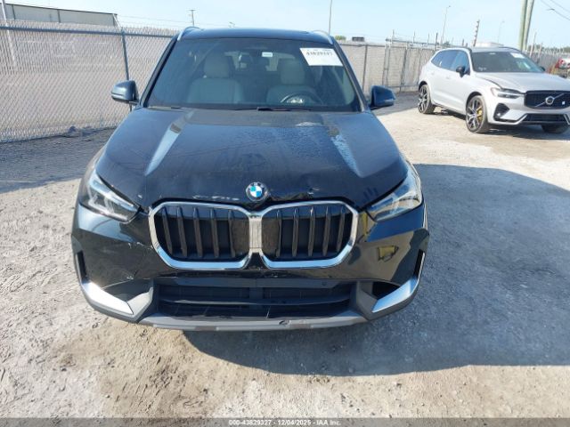 2023 BMW X1 WBX73EF07P5W44783 Photo 5