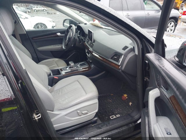 2018 AUDI Q5 WA1ANAFY1J2233068 Photo 4