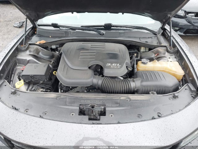 43829426 :رقم المزاد ، 2C3CDXHG5GH129860 vin ، 2016 Dodge Charger Sxt مزاد بيع