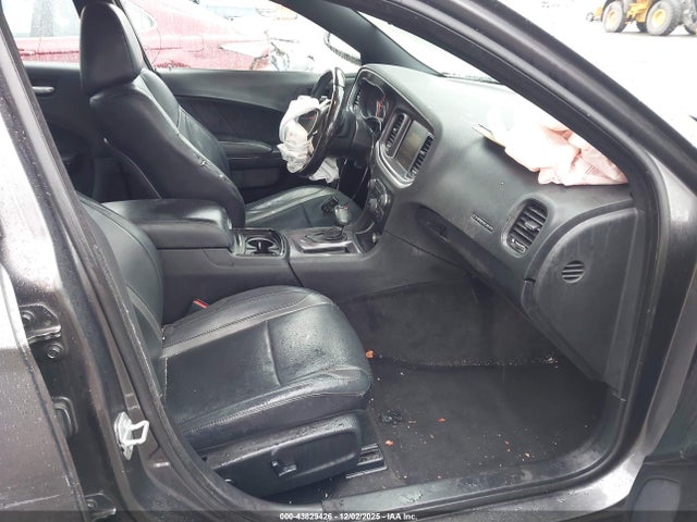 43829426 :رقم المزاد ، 2C3CDXHG5GH129860 vin ، 2016 Dodge Charger Sxt مزاد بيع