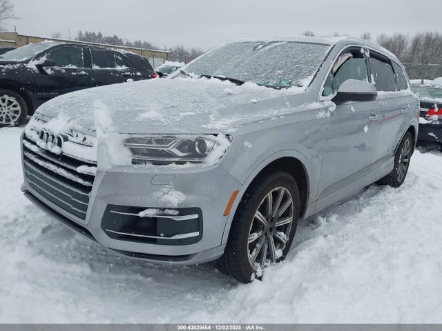 2019 AUDI Q7 WA1AAAF74KD031530 Photo 1