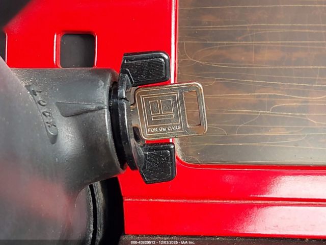 1984 CHEVROLET CORVETTE 1G1AY078XE5105561 Photo 10