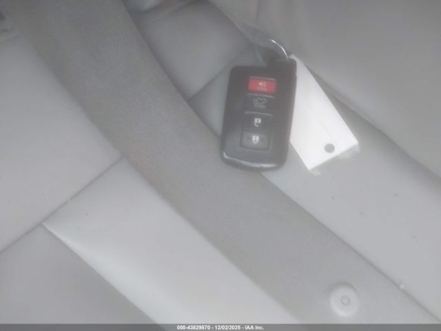 2017 TOYOTA HIGHLANDER 5TDJZRFH1HS372614 Photo 10