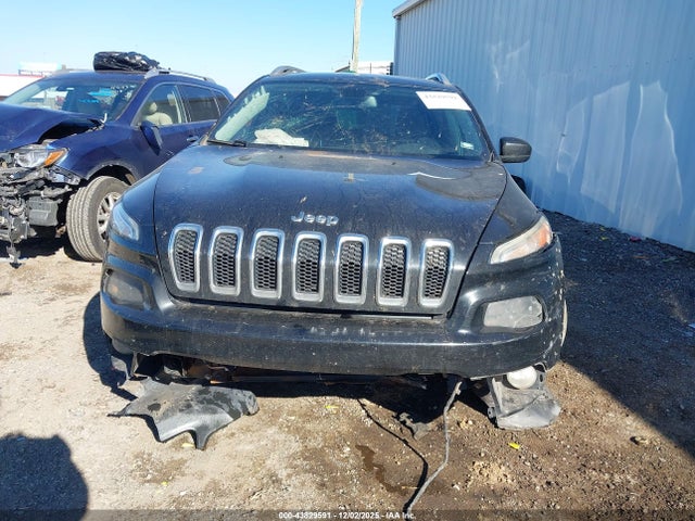 2016 Jeep Cherokee Latitude მანქანა იყიდება აუქციონზე, vin: 1C4PJLCB0GW293755, აუქციონის ნომერი: 43829591