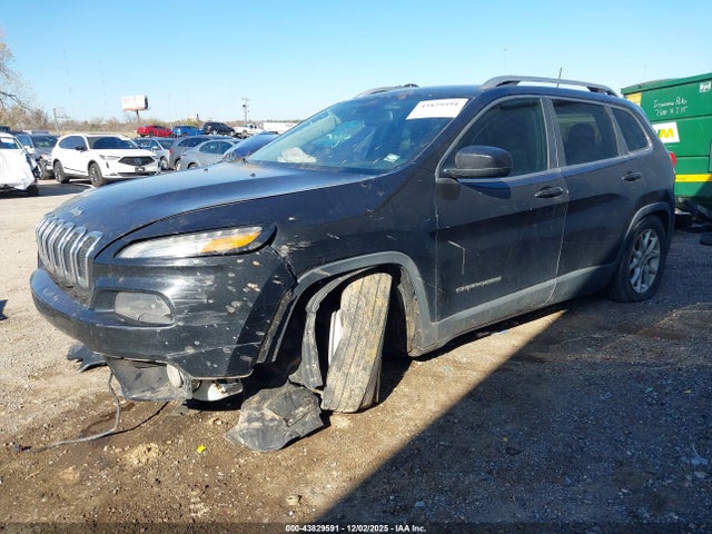 2016 Jeep Cherokee Latitude მანქანა იყიდება აუქციონზე, vin: 1C4PJLCB0GW293755, აუქციონის ნომერი: 43829591