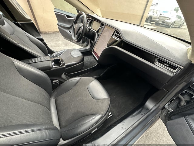 Продаж на аукціоні авто 2013 Tesla Model S, vin: 5YJSA1AC6DFP10886, номер лоту: 43829619