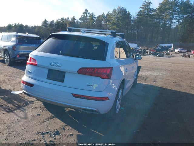 2019 AUDI Q5 WA1ANAFY6K2113462 Photo 3