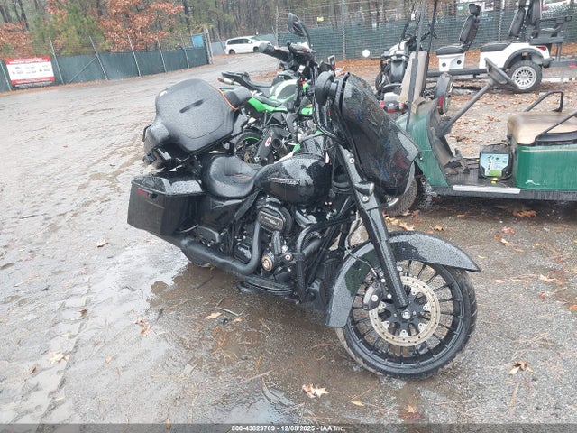 2018 HARLEY-DAVIDSON FLHXS 1HD1KRC10JB686049