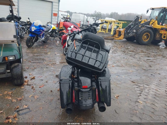 2018 HARLEY-DAVIDSON FLHXS 1HD1KRC10JB686049 Photo 5