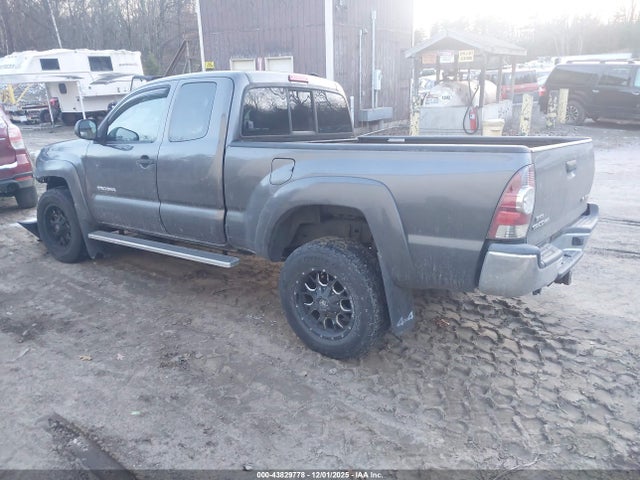 43829778 :رقم المزاد ، 5TFUU4EN5DX065926 vin ، 2013 Toyota Tacoma Base V6 مزاد بيع
