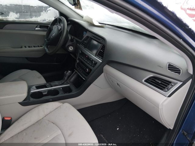 2016 HYUNDAI SONATA 5NPE24AF4GH414695 Photo 4