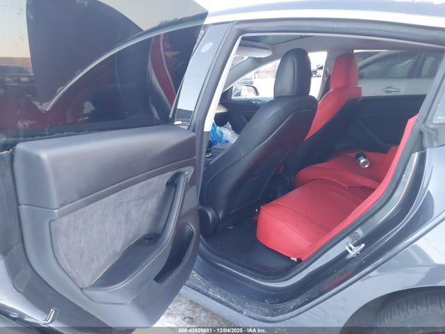 2019 TESLA MODEL 3 5YJ3E1EB1KF389038 Photo 7