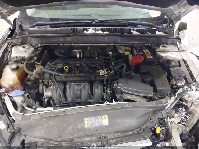 3FA6P0H76FR248999 Ford FUSION SE