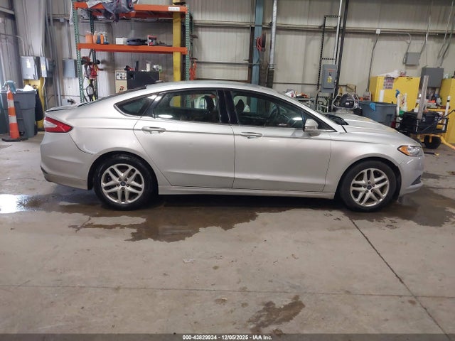 3FA6P0H76FR248999 Ford FUSION SE