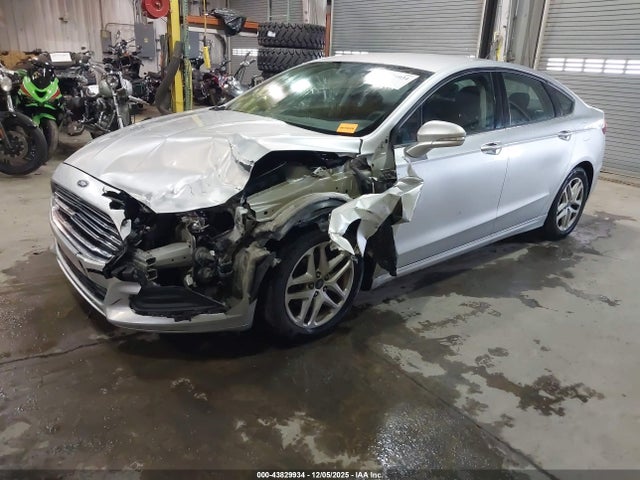 3FA6P0H76FR248999 Ford FUSION SE
