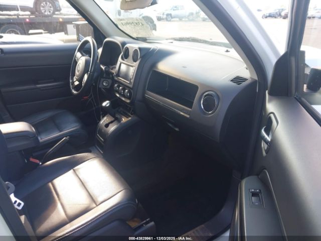 2016 JEEP PATRIOT 1C4NJRFB4GD501590 Photo 4