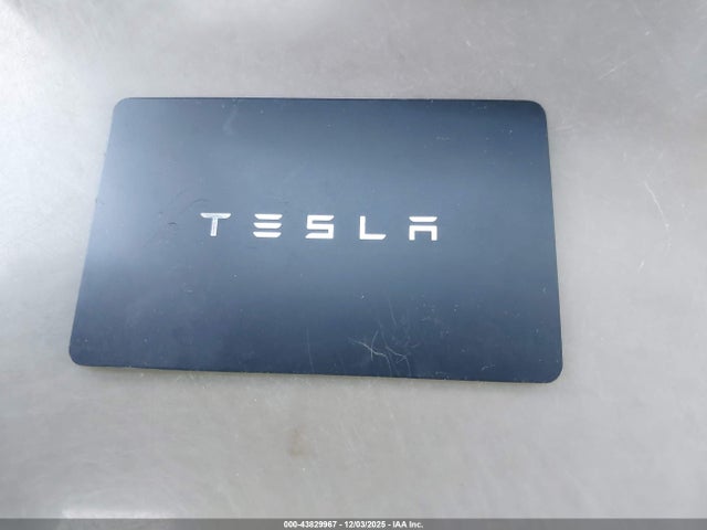 2021 TESLA MODEL 3 5YJ3E1EC5MF050021 Photo 10