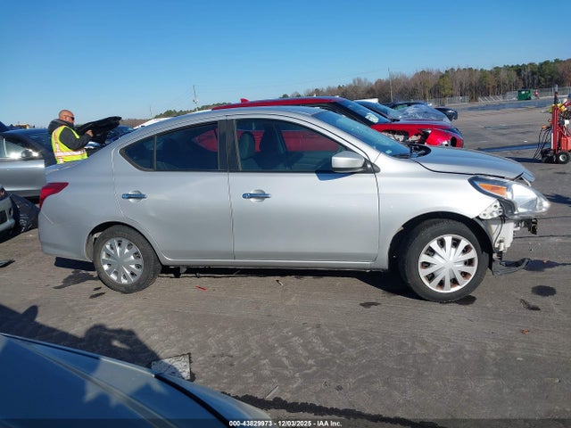 43829973 :رقم المزاد ، 3N1CN7AP0KL866325 vin ، 2019 Nissan Versa 1.6 Sv مزاد بيع