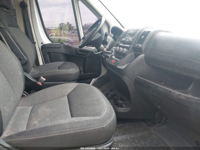 2017 RAM PROMASTER 1500 3C6TRVBG0HE514791 Photo 4