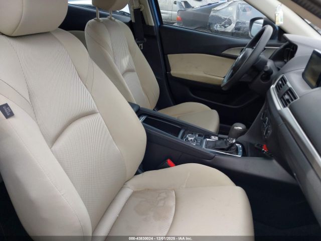 2017 MAZDA MAZDA3 JM1BN1U79H1100952 Photo 4