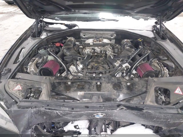 2016 BMW 550I WBAKP9C58GD980609 Photo 9