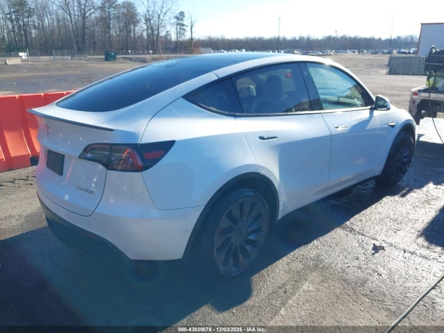 2021 TESLA MODEL Y 5YJYGDEF9MF178483 Photo 3