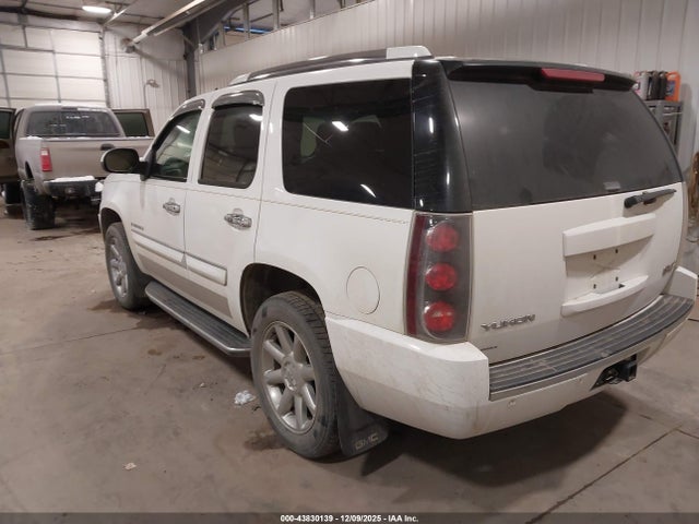 2007 GMC YUKON 1GKFK63877J235299 Photo 2