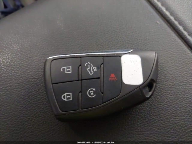 2023 CHEVROLET SILVERADO 1500 1GCUDDED4PZ177990 Photo 10