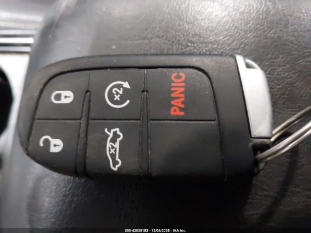 2017 CHRYSLER 300 2C3CCAGG0HH588247 Photo 10