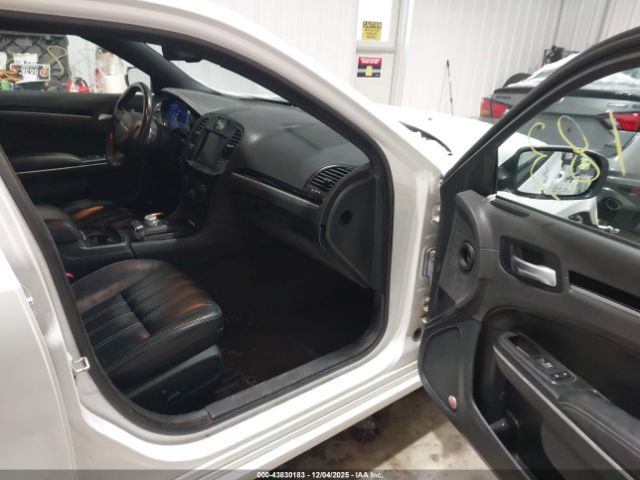 2017 CHRYSLER 300 2C3CCAGG0HH588247 Photo 4