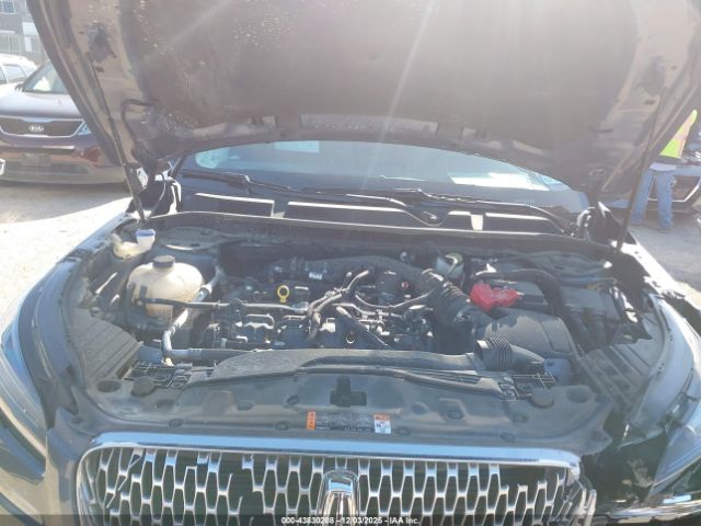 2022 LINCOLN CORSAIR 5LMCJ1C98NUL23585 Photo 9