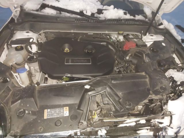 2020 LINCOLN MKZ 3LN6L5A92LR616343 Photo 9