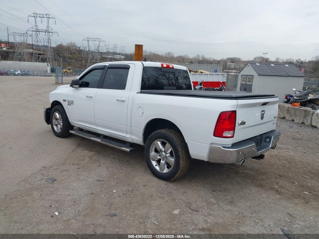 1C6RR7LT0KS598147 RAM 1500 Classic Big Horn 4x4 5&#039;7 Box