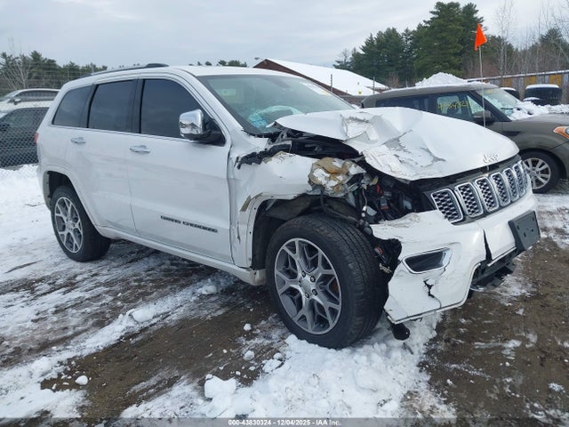 1C4RJFCT1MC564628 Jeep Grand Cherokee Overland 4x4