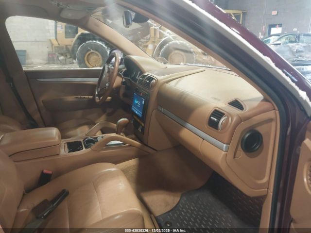 2005 PORSCHE CAYENNE WP1AA29P35LA23693 Photo 4