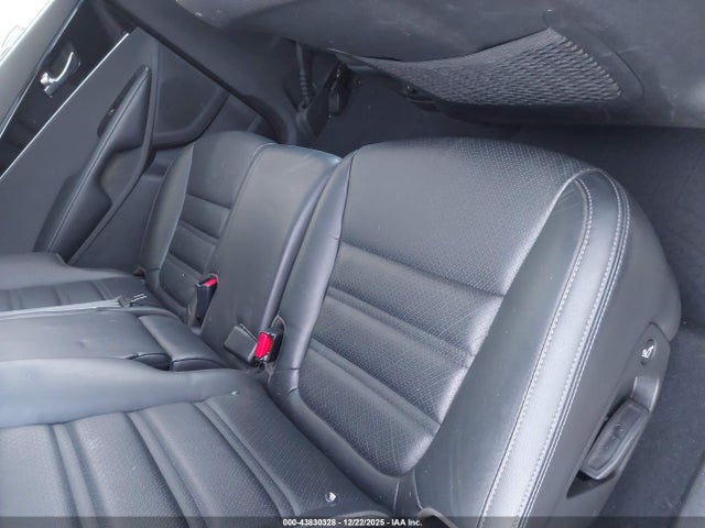 5XYPHDA55LG665631 KIA Sorento 3.3l Ex