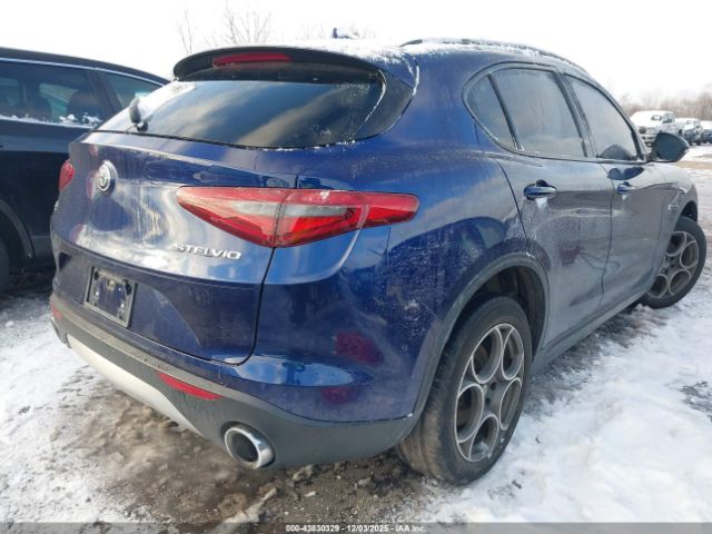 2018 ALFA ROMEO STELVIO ZASFAKPN3J7B62158 Photo 3
