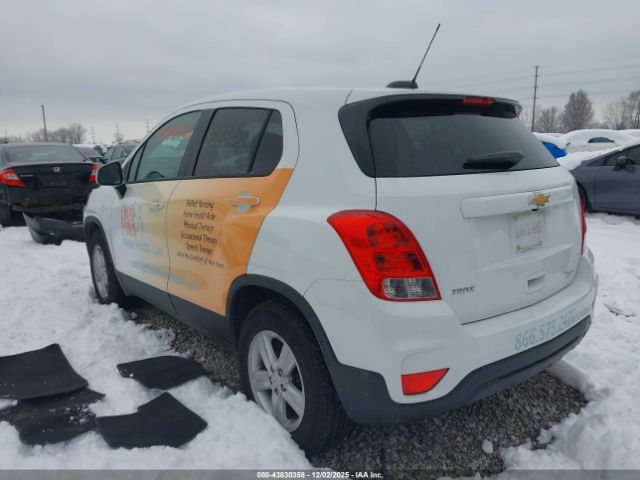 2021 CHEVROLET TRAX KL7CJKSB7MB302817 Photo 2