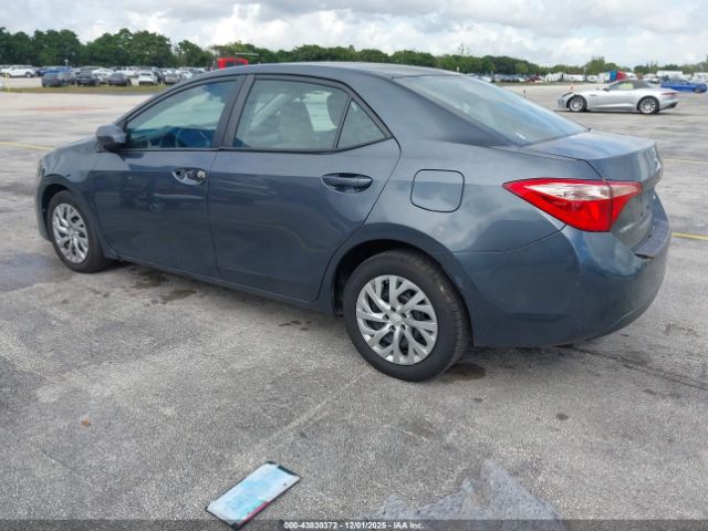 2017 TOYOTA COROLLA 2T1BURHE9HC776209 Photo 2
