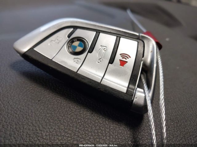 2020 BMW X5 5UXCR6C0XLLL82556 Photo 10