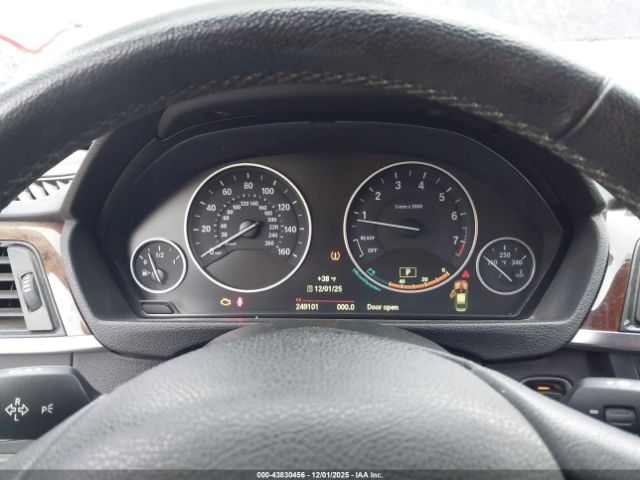 2015 BMW 320I WBA3B1G53FNT02499 Photo 6