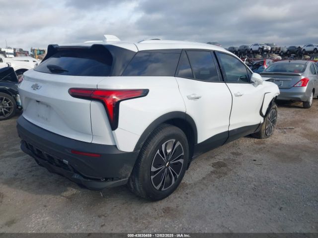 2025 CHEVROLET BLAZER EV 3GNKDBRM9SS227415 Photo 3