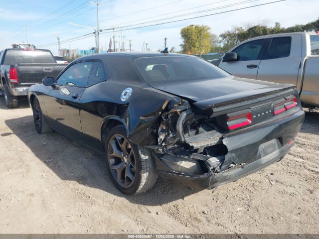 2015 DODGE CHALLENGER 2C3CDZAT4FH703124 Photo 2