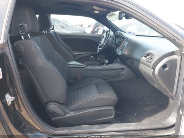 2015 DODGE CHALLENGER 2C3CDZAT4FH703124 Photo 4