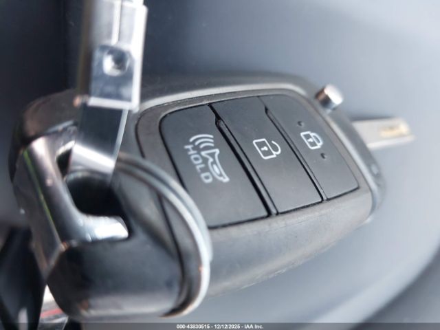 2022 HYUNDAI VENUE KMHRC8A31NU186942 Photo 10