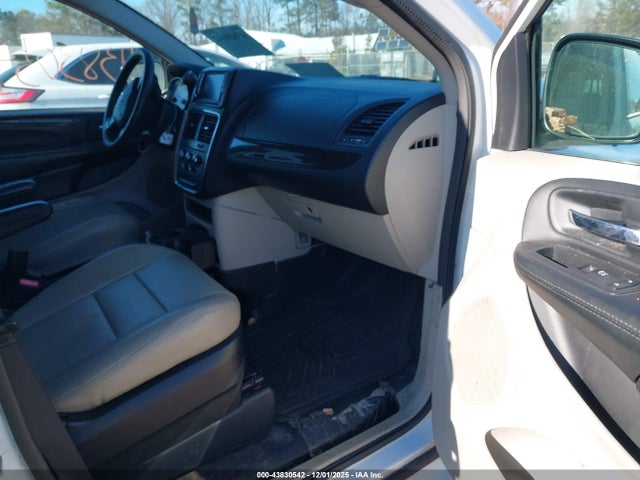 Dodge Grand Caravan 2018 2C7WDGBG7JR363648 Image 5