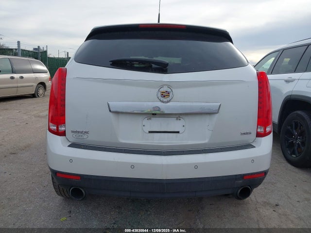 Cadillac Srx Luxury Collection 2014 3GYFNBE33ES583023 Image 16