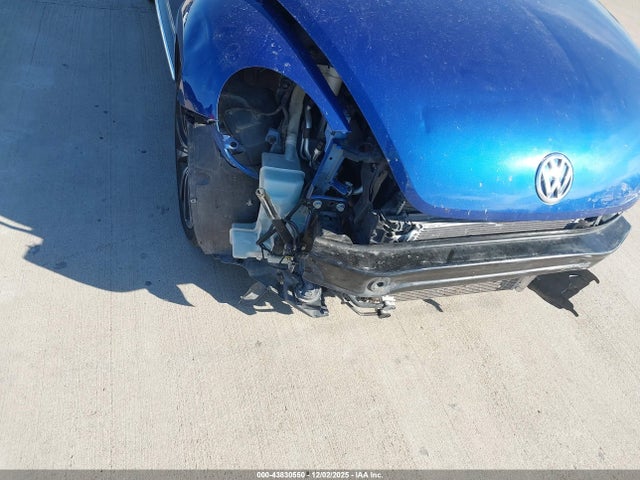3VWVS7AT9EM626861 Volkswagen Beetle 2.0t R-line