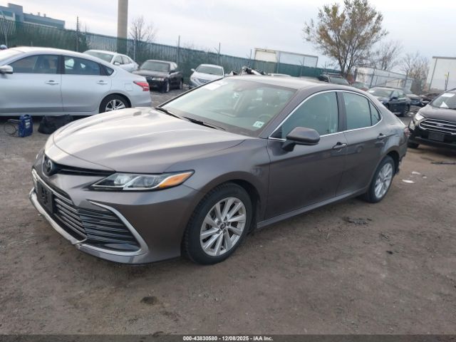 2021 TOYOTA CAMRY 4T1C11AK7MU410272 Photo 1
