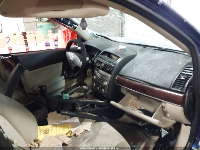 2009 MITSUBISHI GALANT 4A3AB36F79E014891 Photo 4